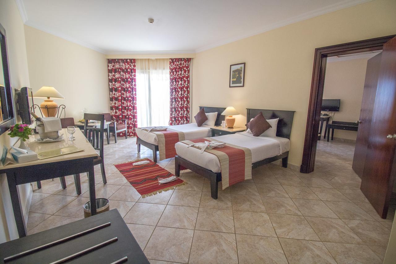Casa Mare Resort - Ex, Royal Tulip Beach Resort Port Ghalib Extérieur photo
