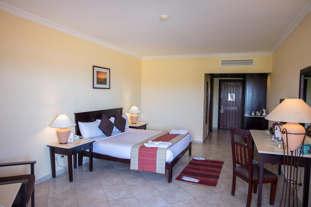 Casa Mare Resort - Ex, Royal Tulip Beach Resort Port Ghalib Extérieur photo